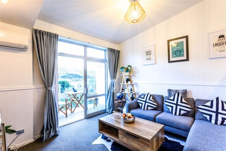 Photo of property in Greenstone Terraces, 5/716 Frankton Road, Queenstown, 9300