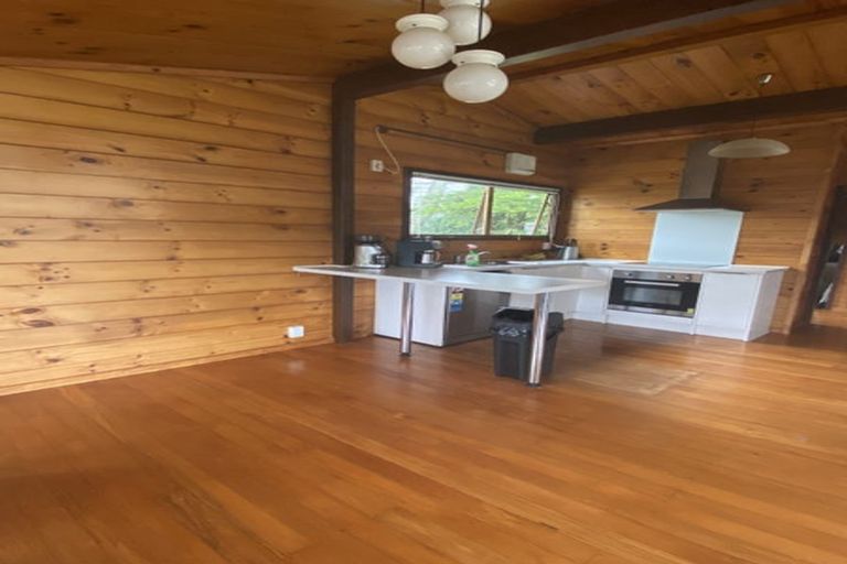 Photo of property in 12 Pennycook Place, Sunnyhills, Auckland, 2010