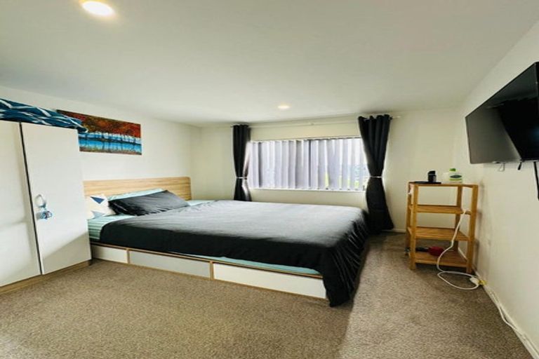 Photo of property in 37b Soaring Bird Drive, Takanini, 2112