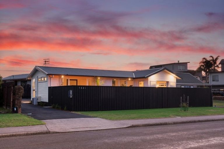 Photo of property in 164a Dickson Road, Papamoa Beach, Papamoa, 3118