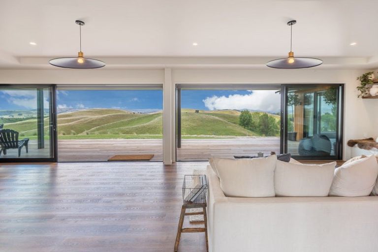 Photo of property in 232a Mangatarata Road, Waipukurau, 4285