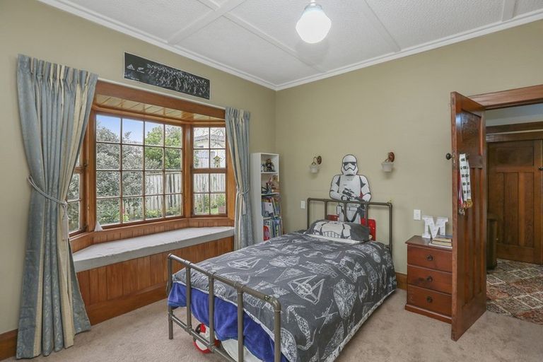 Photo of property in 28 Dorset Avenue, Westown, New Plymouth, 4310