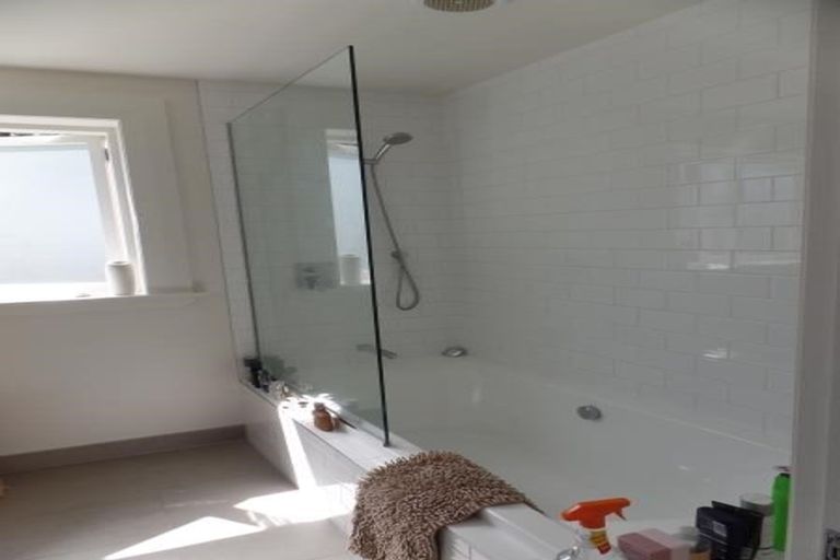 Photo of property in 2/3 Park Avenue, Takapuna, Auckland, 0622