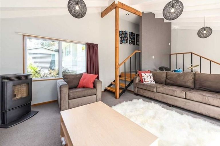 Photo of property in 11 Cascade Place, Sumner, Christchurch, 8081