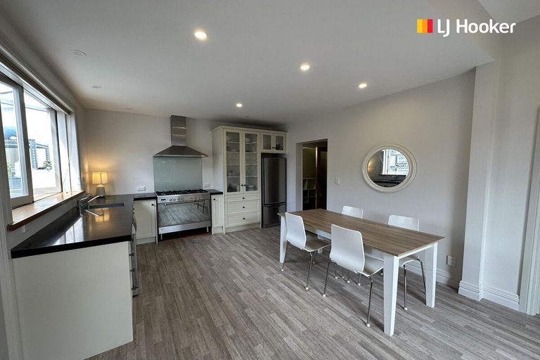 Photo of property in 30 Russell Street, Dunedin Central, Dunedin, 9016