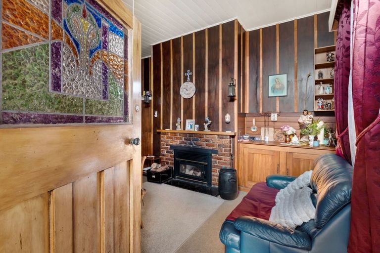 Photo of property in 140 Gonville Avenue, Gonville, Whanganui, 4501