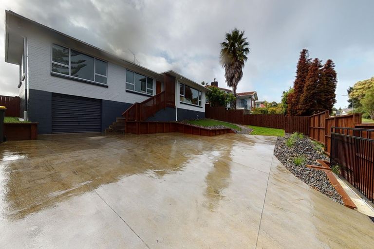 Photo of property in 24 David Avenue, Hillpark, Auckland, 2102
