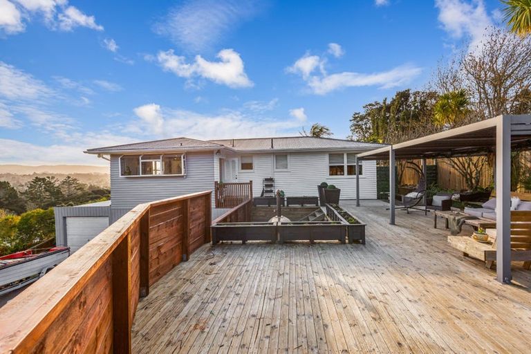 Photo of property in 3 Springhill Lane, Sunnyvale, Auckland, 0612