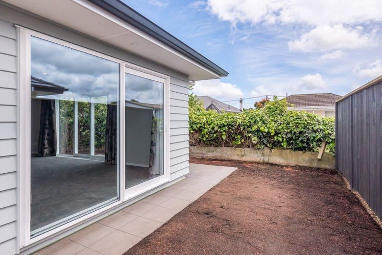 Photo of property in 93a Bartholomew Road, Levin, 5510