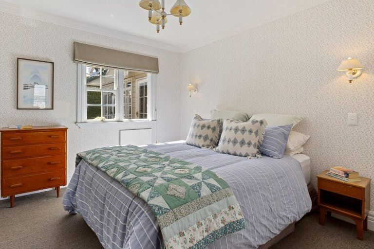 Photo of property in 70 Shepherd Road, Waipahihi, Taupo, 3330