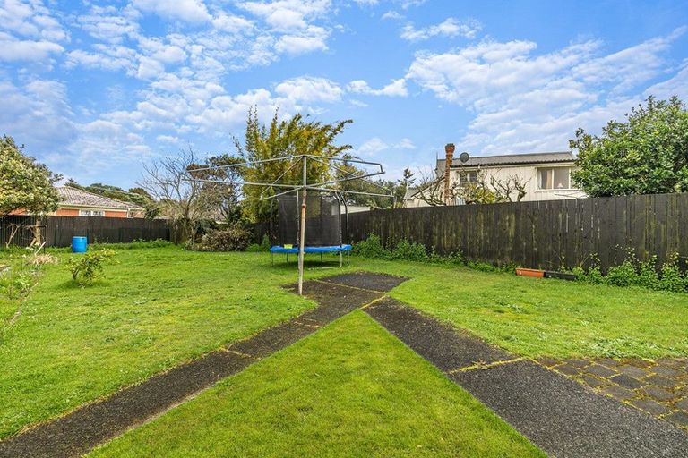 Photo of property in 6 Cotton Place, Opaheke, Papakura, 2113