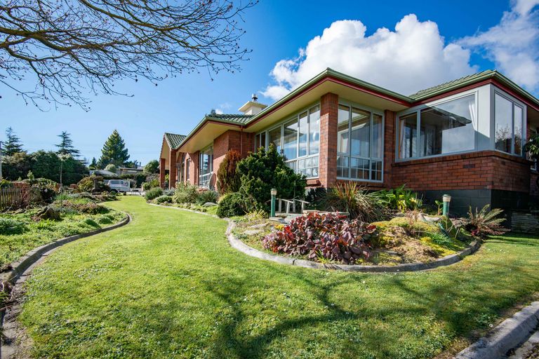 Photo of property in 4a Chatham Street, Waihola, Milton, 9073