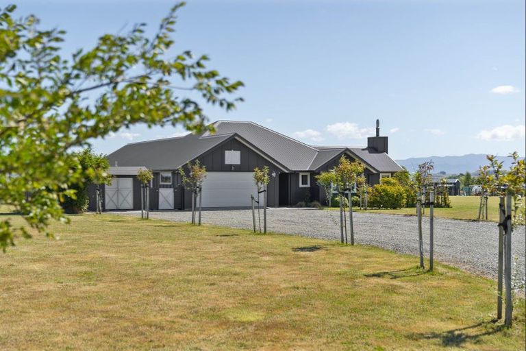 Photo of property in 26 Romina Way, Martinborough, 5781