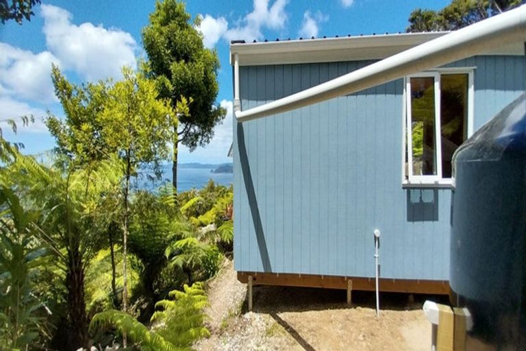 Photo of property in 525a Tuateawa Road, Tuateawa, Coromandel, 3583