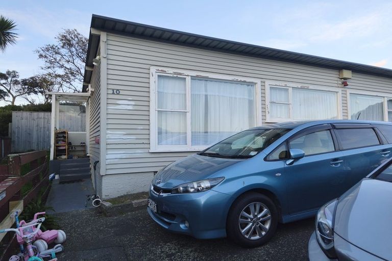 Photo of property in 327 Adelaide Road, Newtown, Wellington, 6021