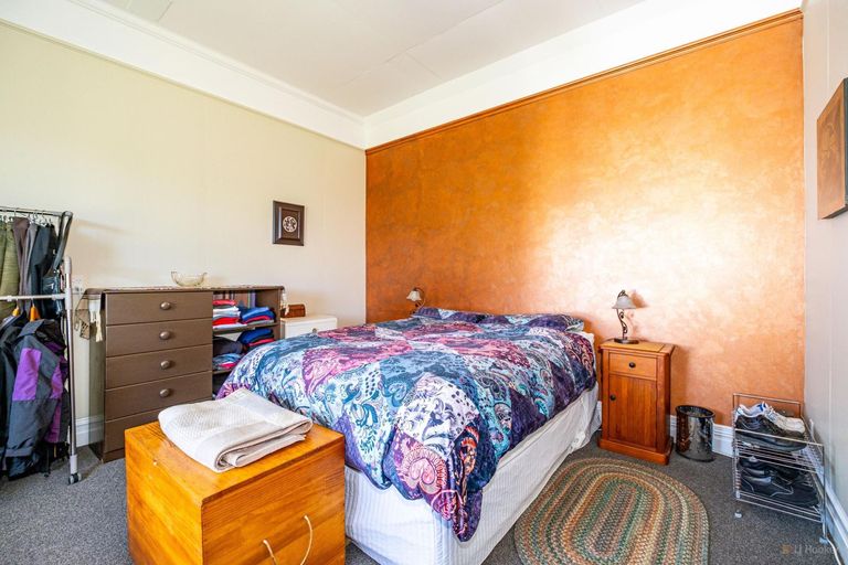 Photo of property in 2 Point Bush Road, Waimate, 7924