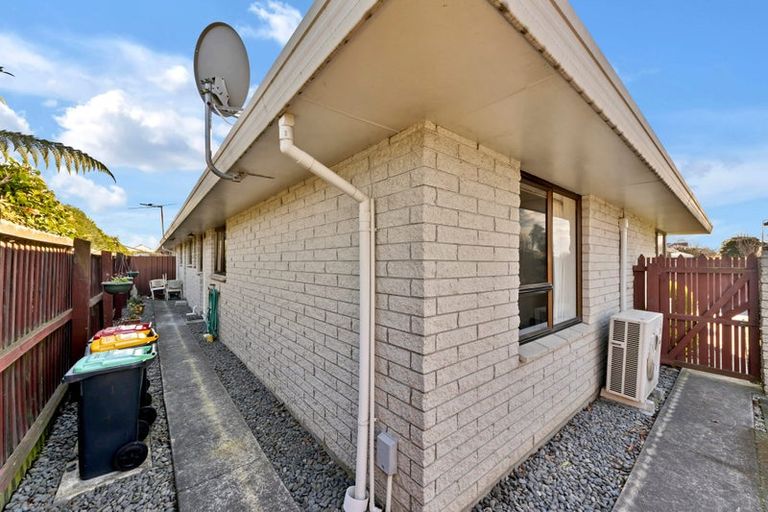 Photo of property in 1/77 Frankleigh Street, Somerfield, Christchurch, 8024