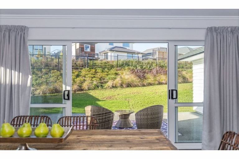 Photo of property in 162 Wainui Road, Silverdale, 0932