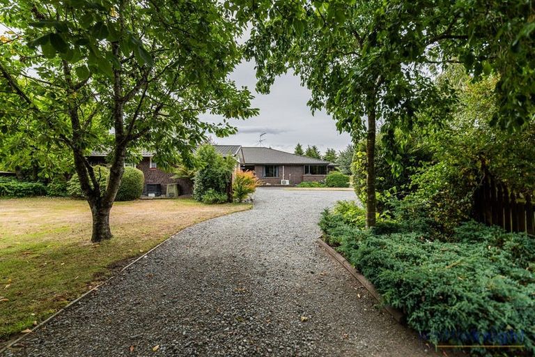 Photo of property in 2377 Homebush Road, Coalgate, 7673