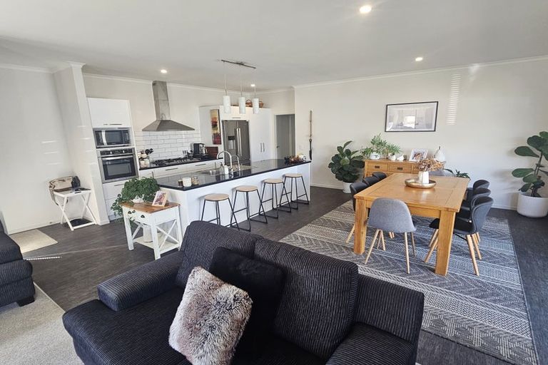 Photo of property in 340 Cook Drive, Whitianga, 3510