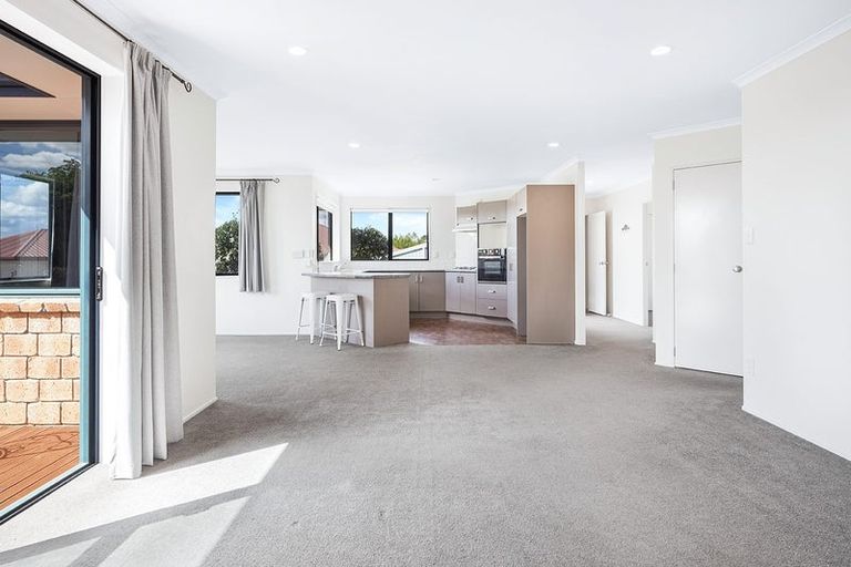 Photo of property in 18 Everton Place, Grandview Heights, Hamilton, 3200