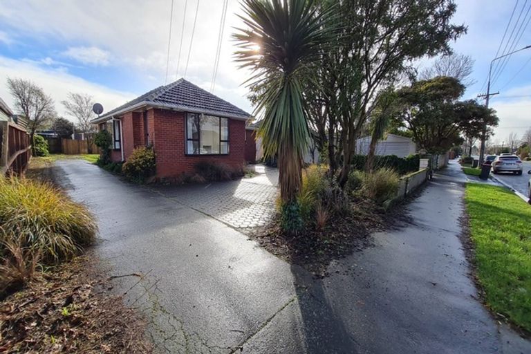 Photo of property in 417 Ilam Road, Bryndwr, Christchurch, 8053