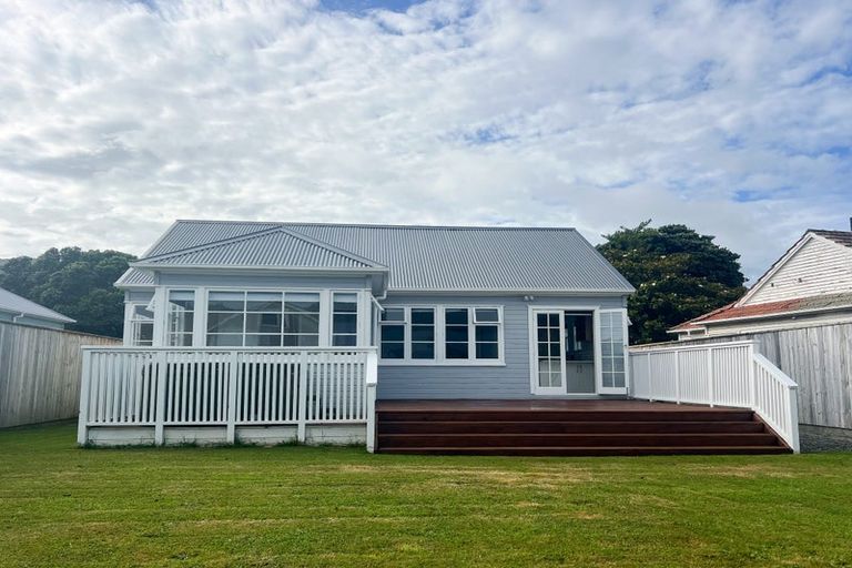 Photo of property in 17 Hunter Street, Taita, Lower Hutt, 5011