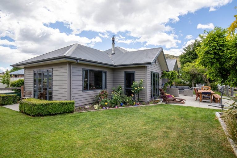 Photo of property in 3 Sunhaven Cove, Cromwell, 9310