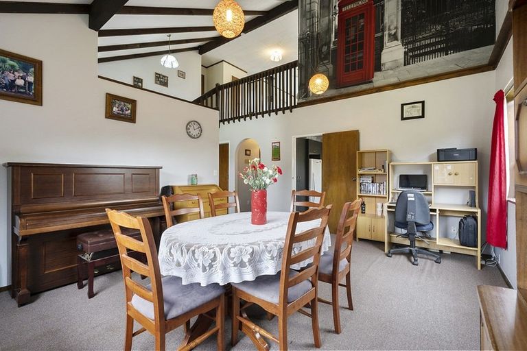 Photo of property in 8 Sunshine Avenue, Paraparaumu, 5032