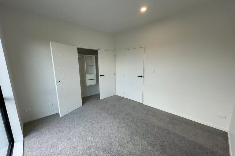 Photo of property in 3/442 Old Te Atatu Road, Te Atatu Peninsula, Auckland, 0610