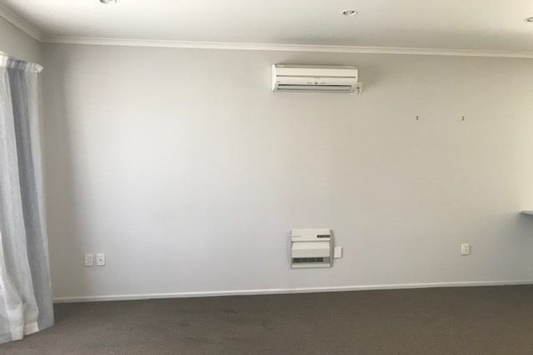 Photo of property in 4/207 Miller Street, Hastings, 4122