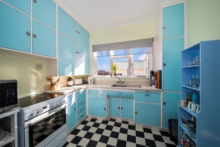 Photo of property in 13 Hori Street, Vogeltown, New Plymouth, 4310