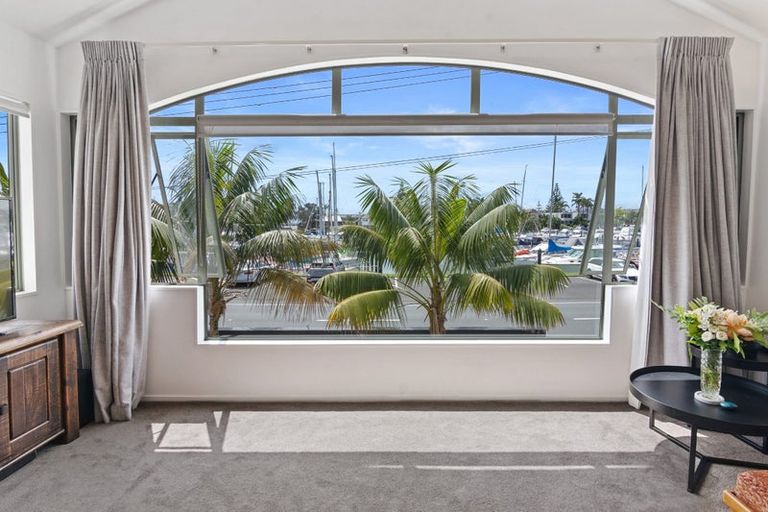 Photo of property in 3/14 Inga Road, Milford, Auckland, 0620