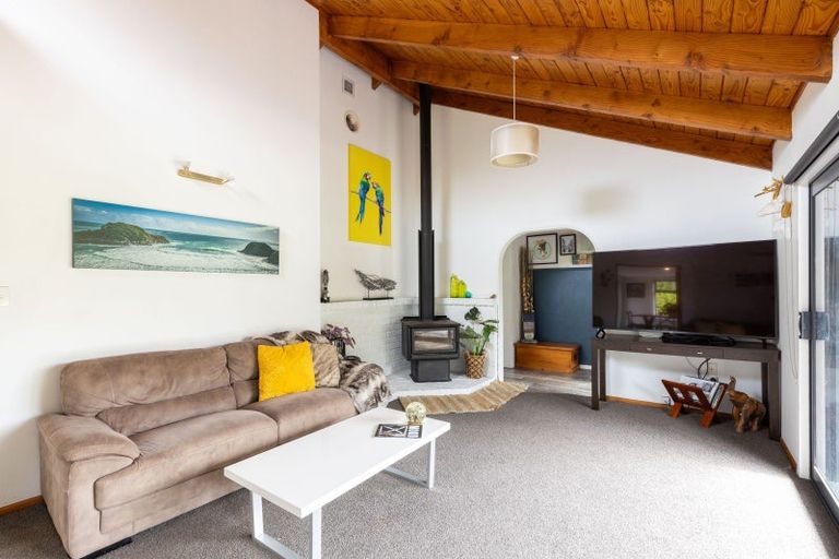 Photo of property in 42 Ridgewood Drive, Ridgewood, New Plymouth, 4371