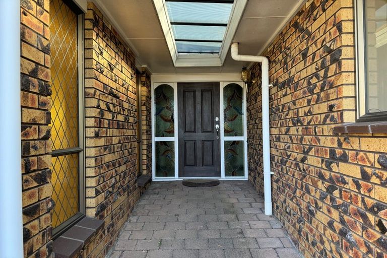 Photo of property in 23 Madill Road, St Andrews, Hamilton, 3200