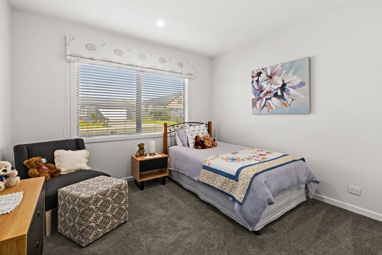 Photo of property in 143 Arataki Road, Havelock North, 4130