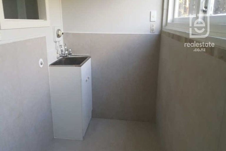 Photo of property in 10 Vista Terrace, Hillcrest, Hamilton, 3216