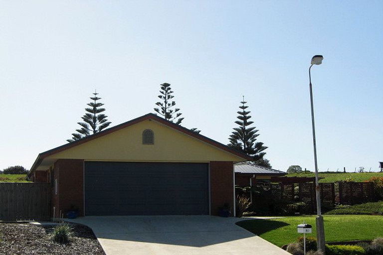 Photo of property in 10 Fishermans Drive, Coastlands, Whakatane, 3120