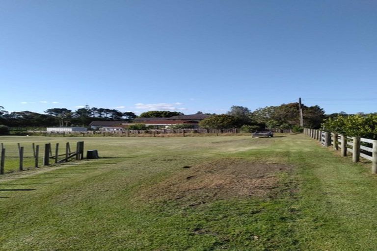 Photo of property in 31 Marsden Point Road, Ruakaka, 0116