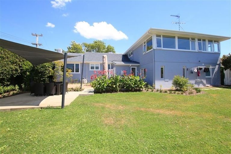 Photo of property in 71 Aberdeen Road, Castor Bay, Auckland, 0620