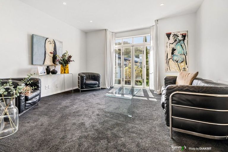 Photo of property in 35b Hobson Crescent, Thorndon, Wellington, 6011