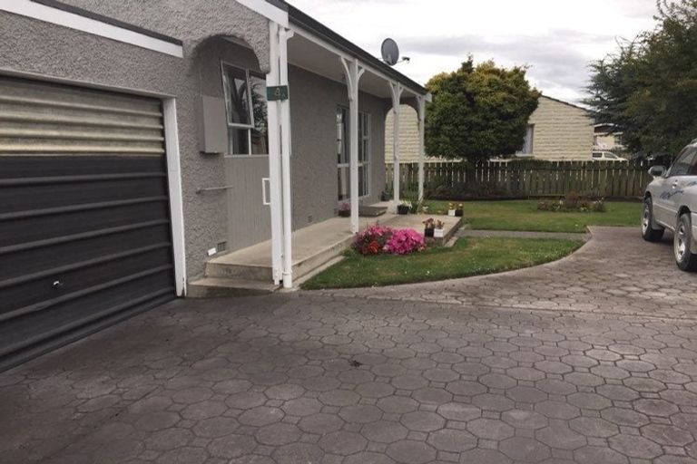 Photo of property in 4-4a Girvan Street, Oamaru North, Oamaru, 9400