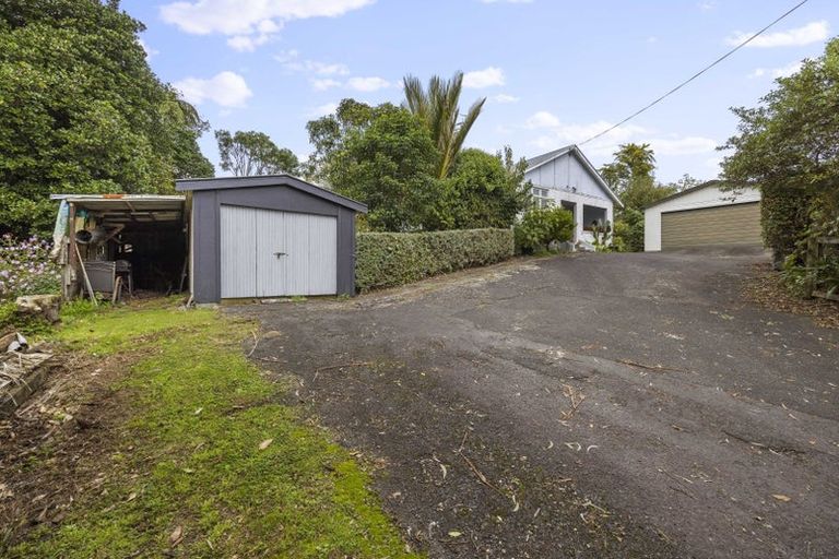 Photo of property in 2329 South Road, Okato, 4335