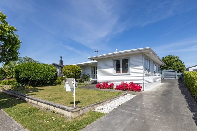 Photo of property in 5 Tasman Street, Havelock North, 4130