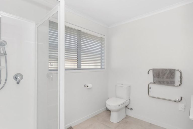 Photo of property in 19d Rewarewa Place, Matua, Tauranga, 3110