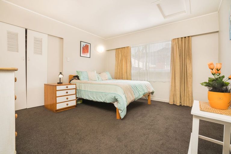 Photo of property in 23 Rowandale Avenue, Manurewa, Auckland, 2102