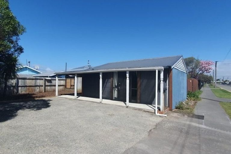 Photo of property in 140 Tedder Avenue, North New Brighton, Christchurch, 8083