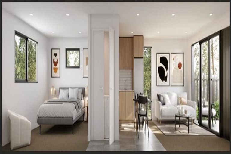 Photo of property in 4/43 Yeovil Road, Te Atatu Peninsula, Auckland, 0610