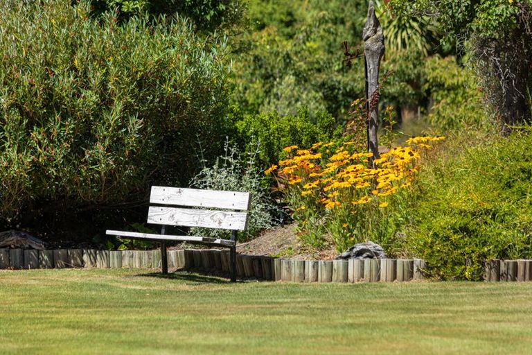 Photo of property in 11 Ewing Place, Albert Town, Wanaka, 9305