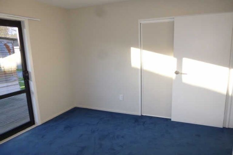 Photo of property in 15 Auburn Avenue, Upper Riccarton, Christchurch, 8041